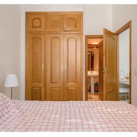 Apartamento Charming Flat At Historic Centre & Short Walk To