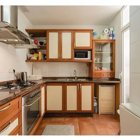 Apartment Charming Flat At Historic Centre & Short Walk To *