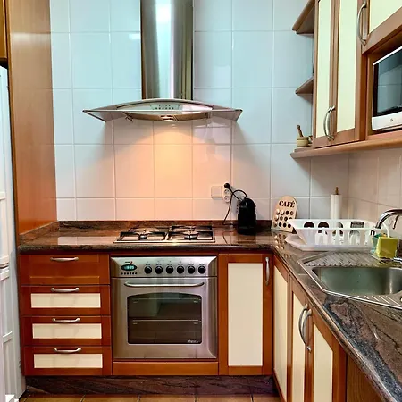 Charming Flat At Historic Centre & Short Walk To * Alicante